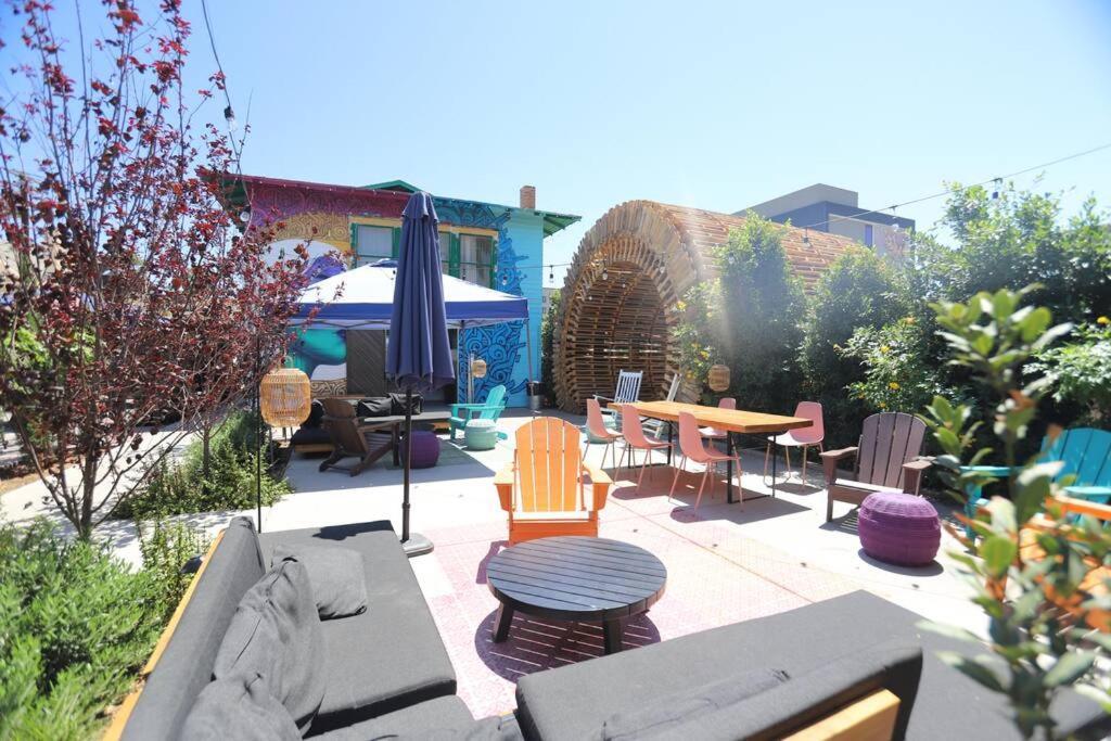 Apartamento Poolside In Dtph Location W/ Pool